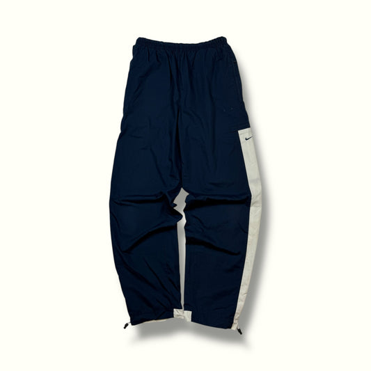 Vintage Nike baggy track pants (M)