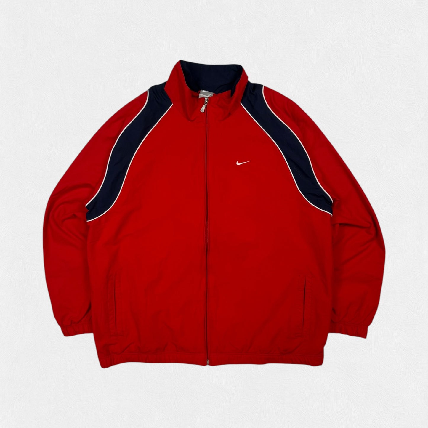 Vintage Nike mini swoosh track jacket (XL)