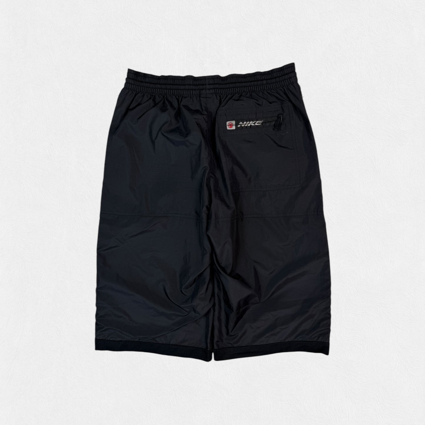 Vintage Nike basketball baggy shorts (L)