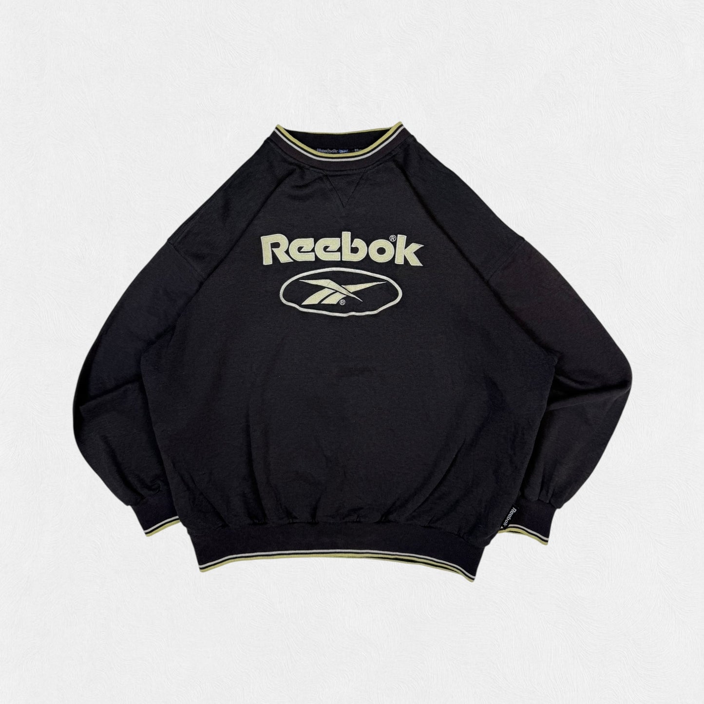 Vintage 90s Reebok centre logo spell out sweatshirt (M)