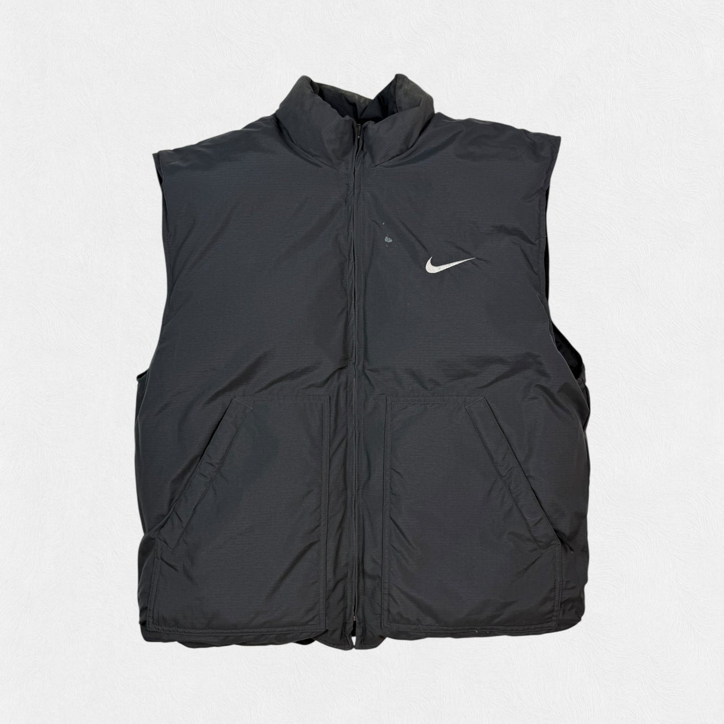 Vintage 90s Nike reversible spell out gilet puffer jacket (M)