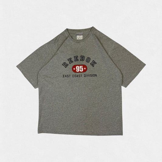 Vintage Reebok spell out tee (M)