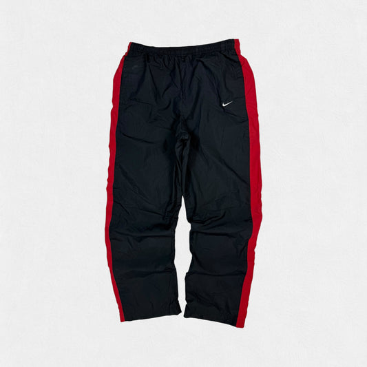 Vintage Nike side stripe baggy track pants (M)