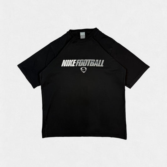 Vintage Nike shield football spell out tee (XL)