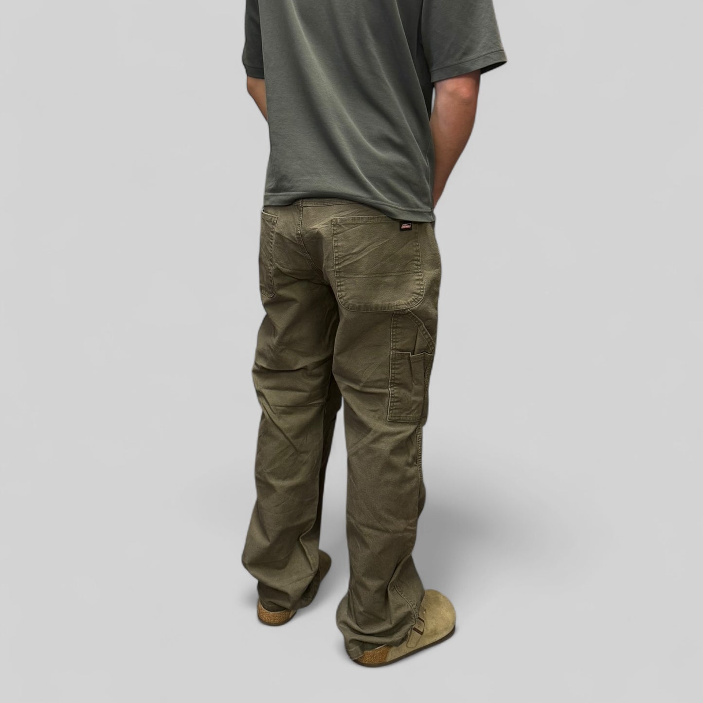 Dickies baggy carpenter pants (W38)