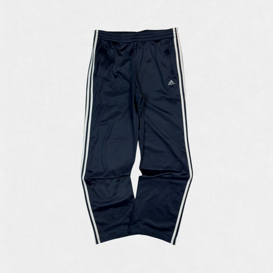 Vintage Adidas baggy track pants (L)