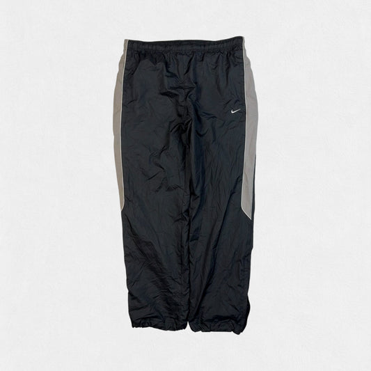 Vintage Nike side stripe baggy track pants (L)