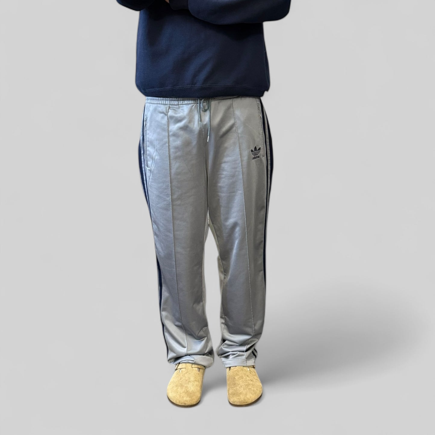 Vintage 90s adidas originals baggy track pants (L)