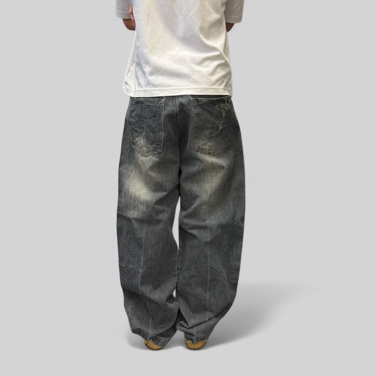 Vintage Y2K baggy hip hop jeans (W38)