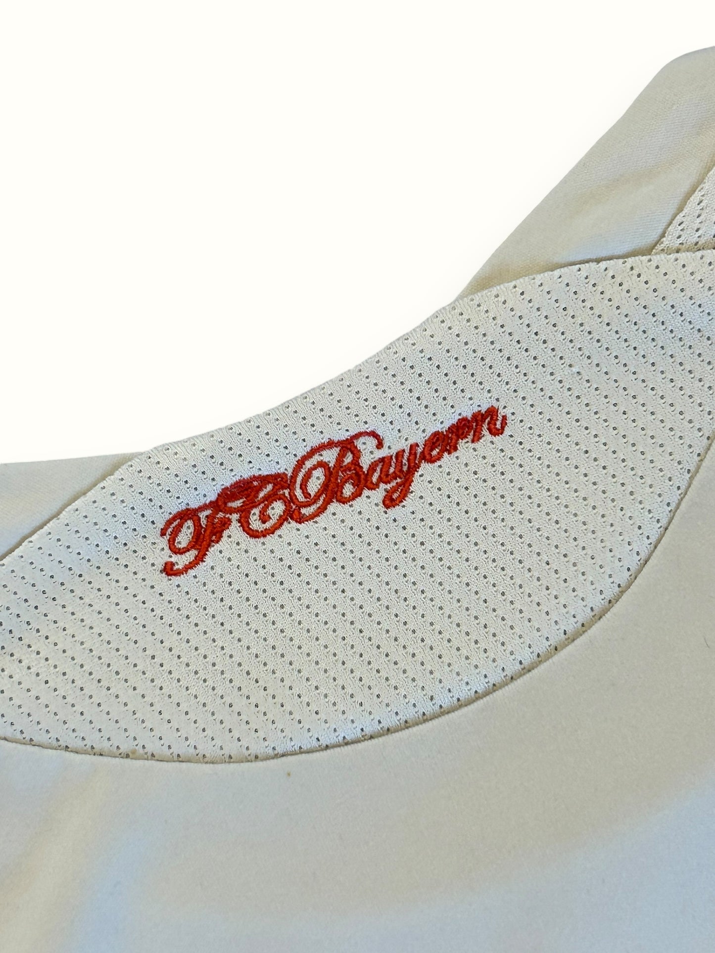 Vintage Bayern Munich 2008/09 Third football shirt (XL)