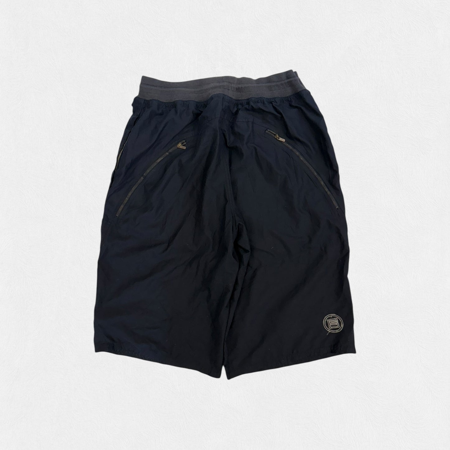 Vintage Nike baggy shorts (L)