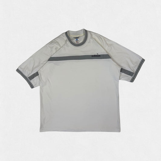 Vintage Adidas small logo tee (L)