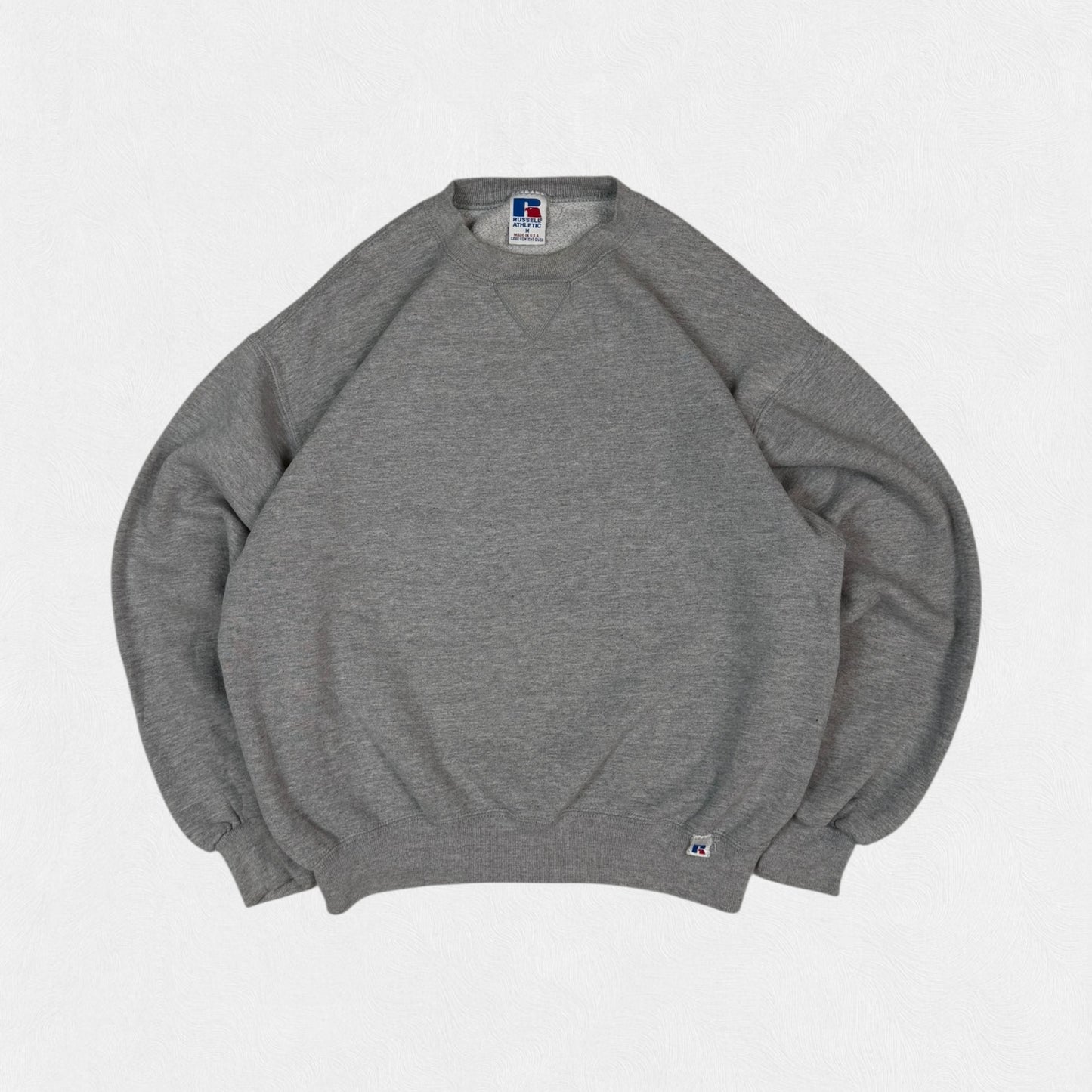 Vintage 90s Russell athletic blank sweatshirt (M)