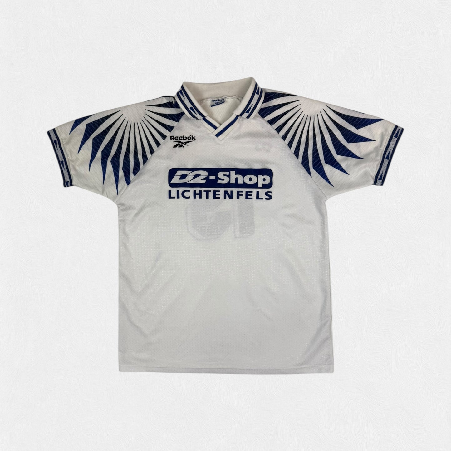 Vintage Reebok german 2000s football shirt (XL)
