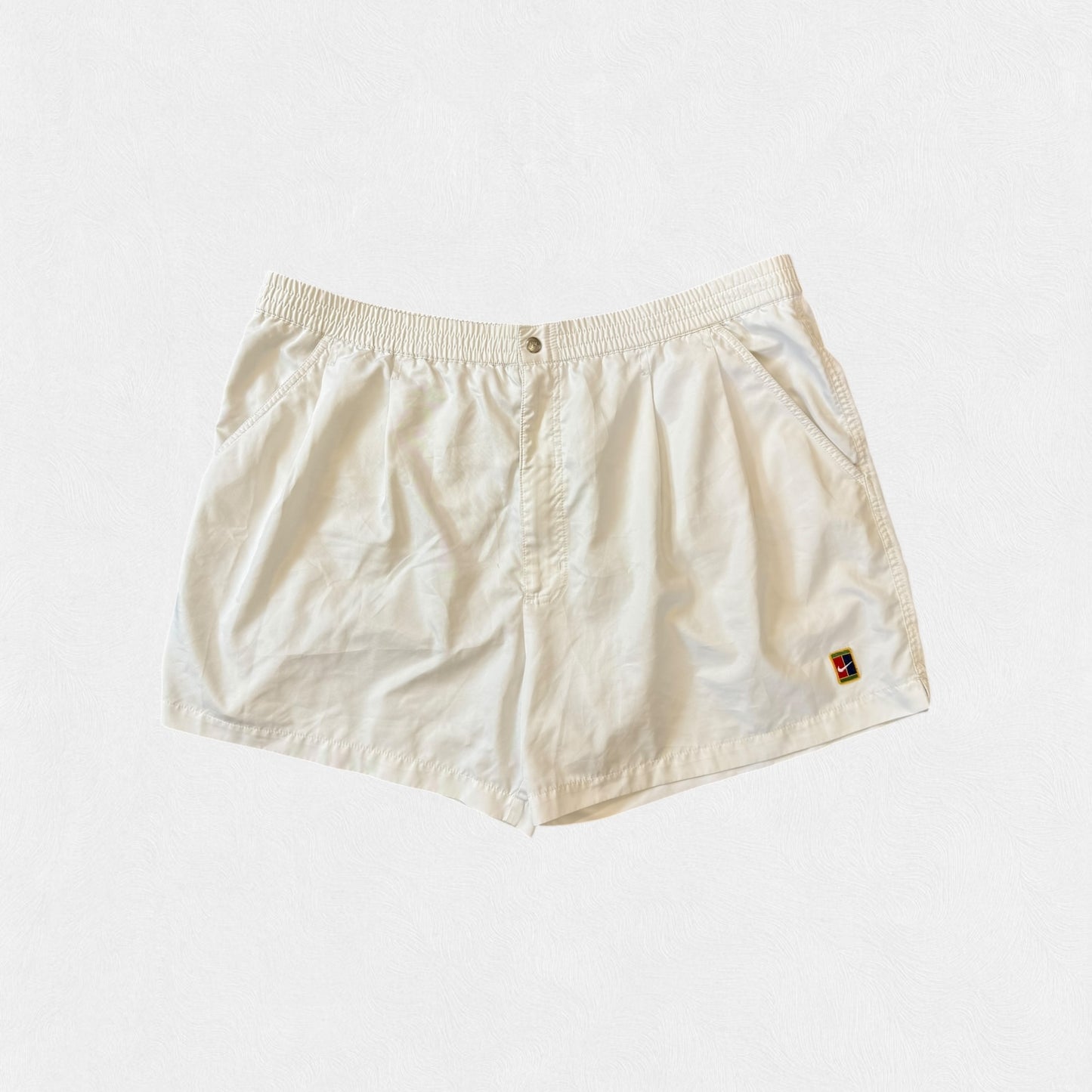 Vintage 90s Nike court tennis shorts (XXL)
