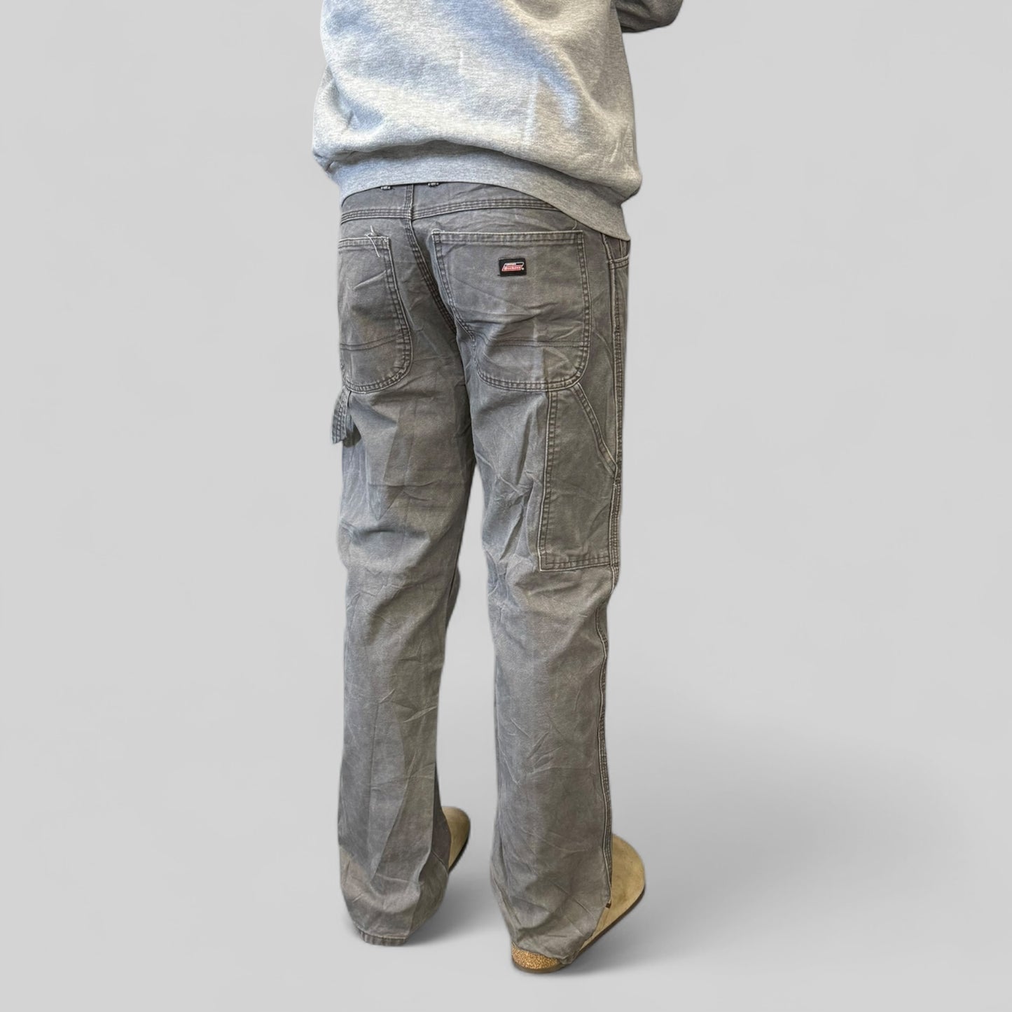 Dickies baggy carpenter pants (W32)