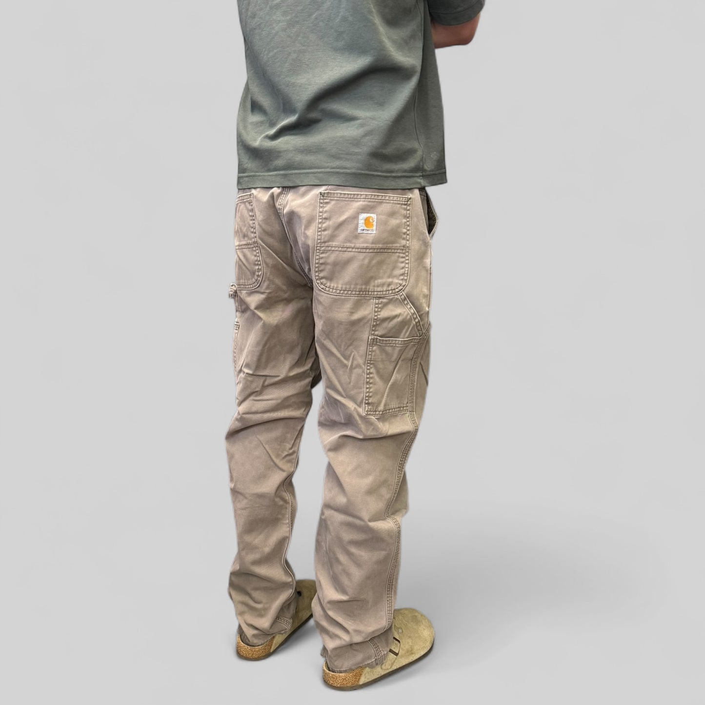 Carhartt baggy carpenter pants (W36)