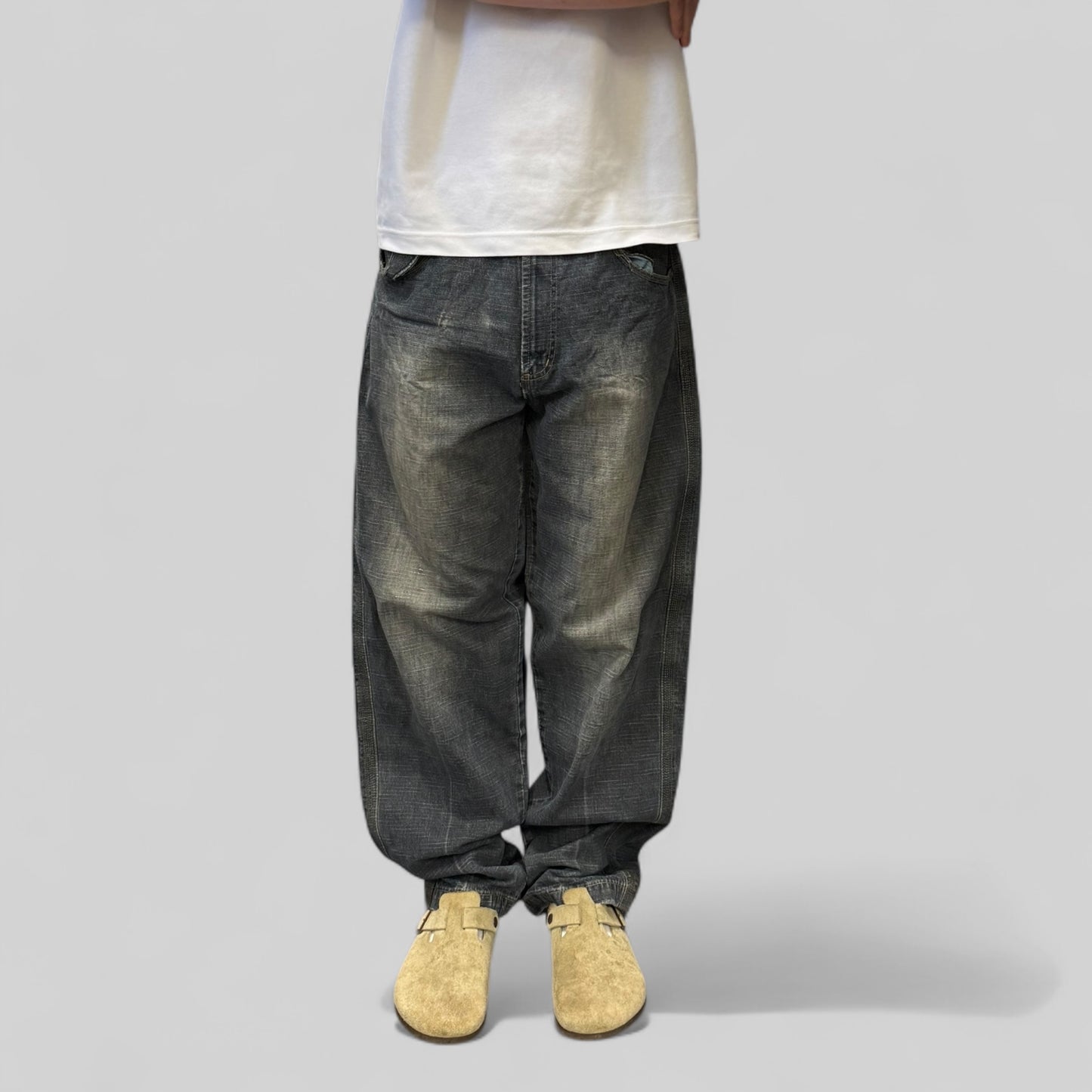 Vintage Y2K baggy hip hop jeans (W38)