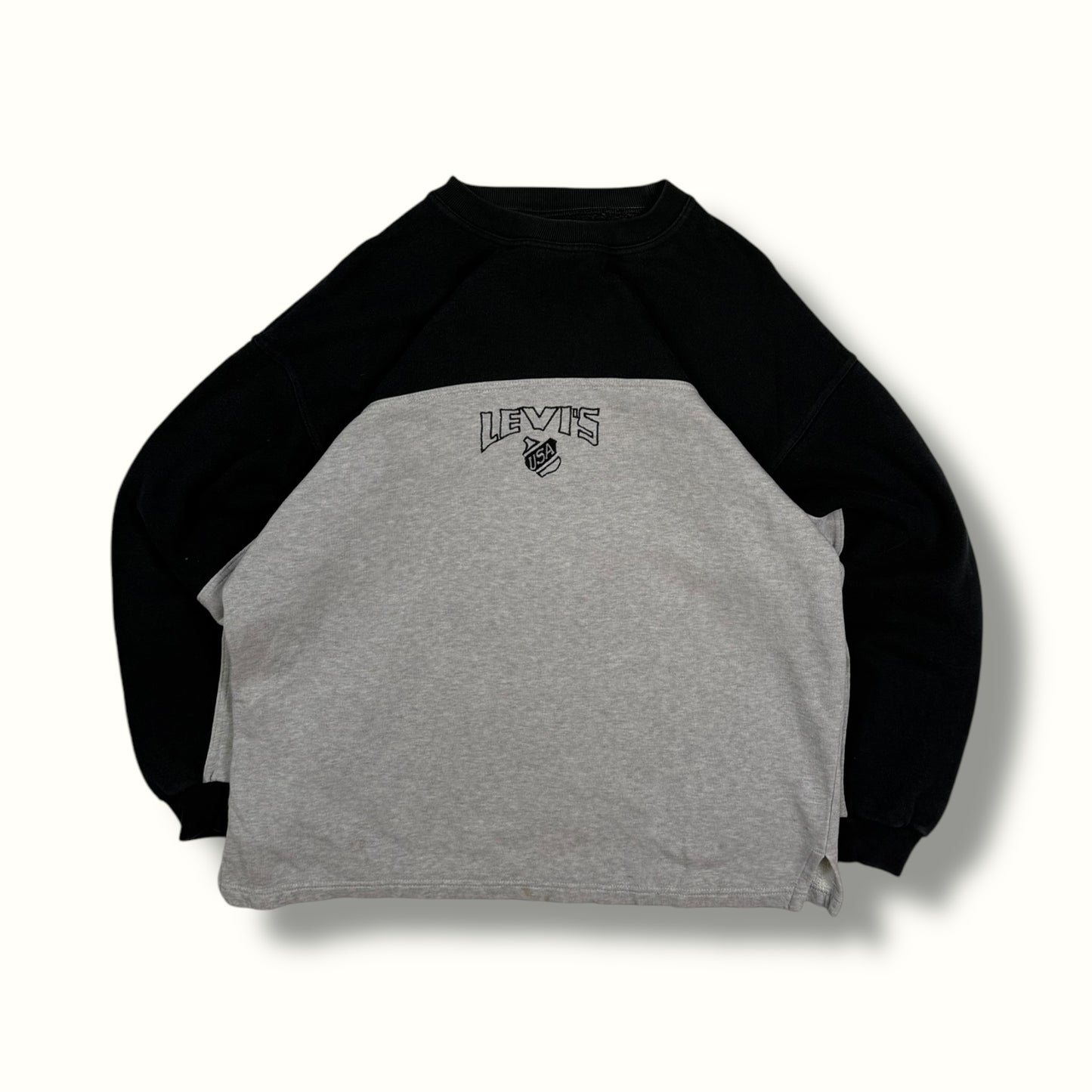 Vintage Levi's spell out sweatshirt (XL)