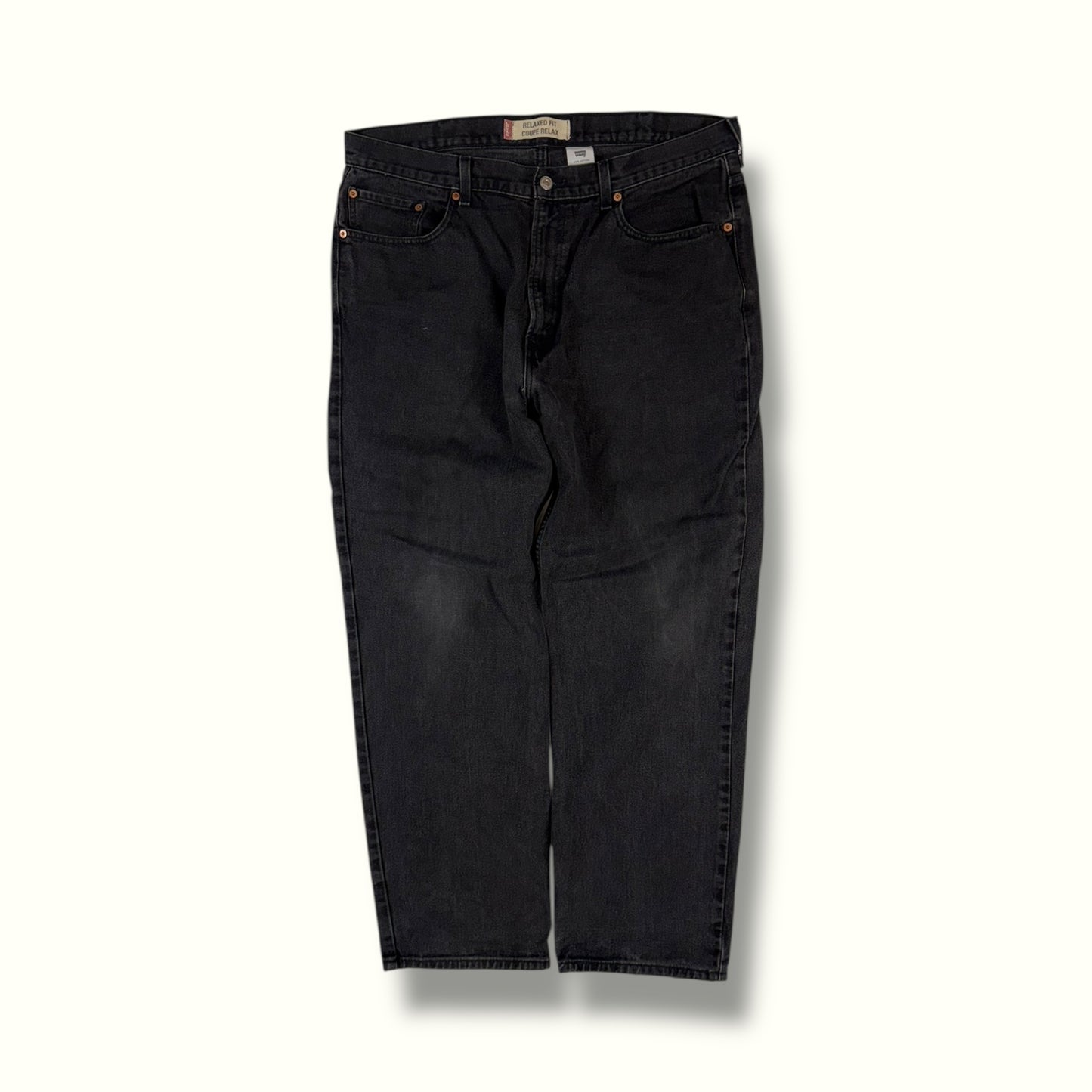 Levi's baggy jeans (W38)