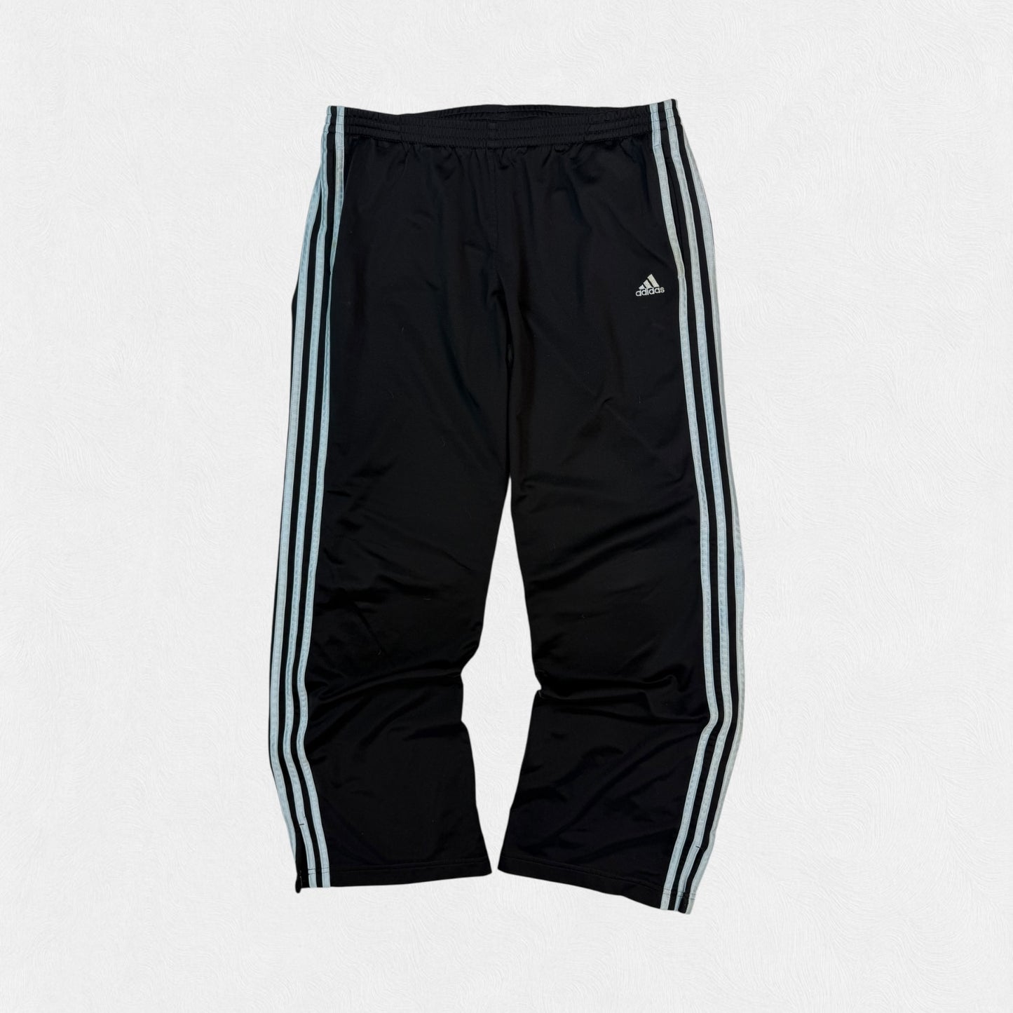 Vintage Adidas baggy track pants (L)