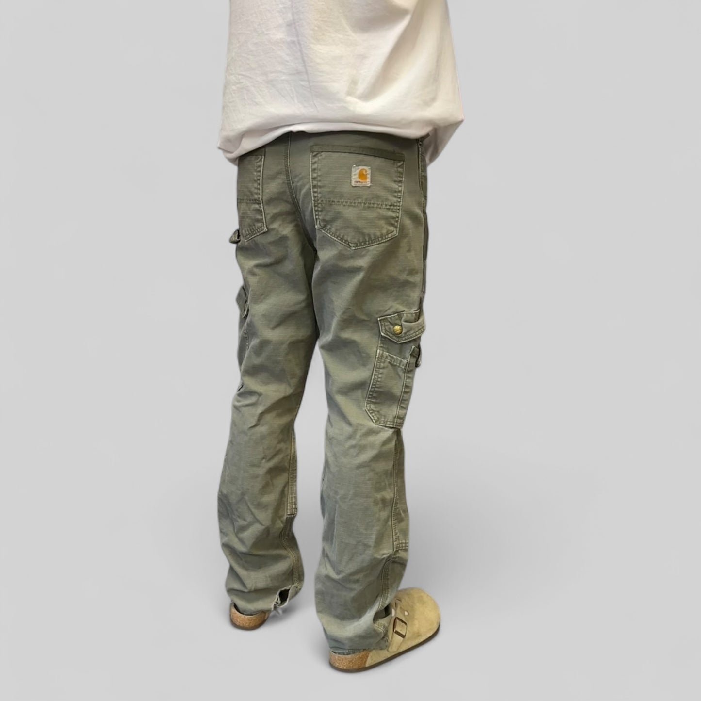 Carhartt baggy double knee carpenter pants (W32)