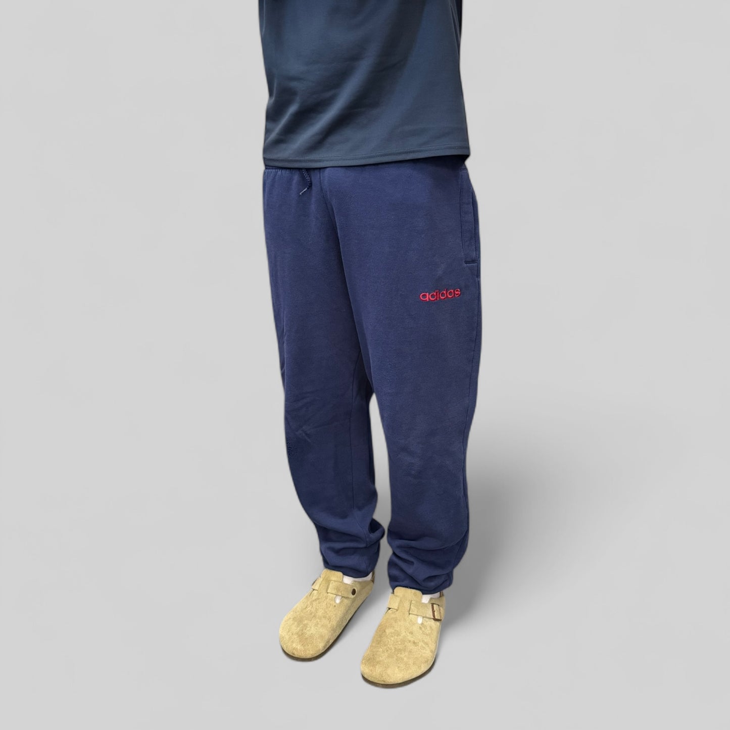 Vintage Adidas joggers (M)