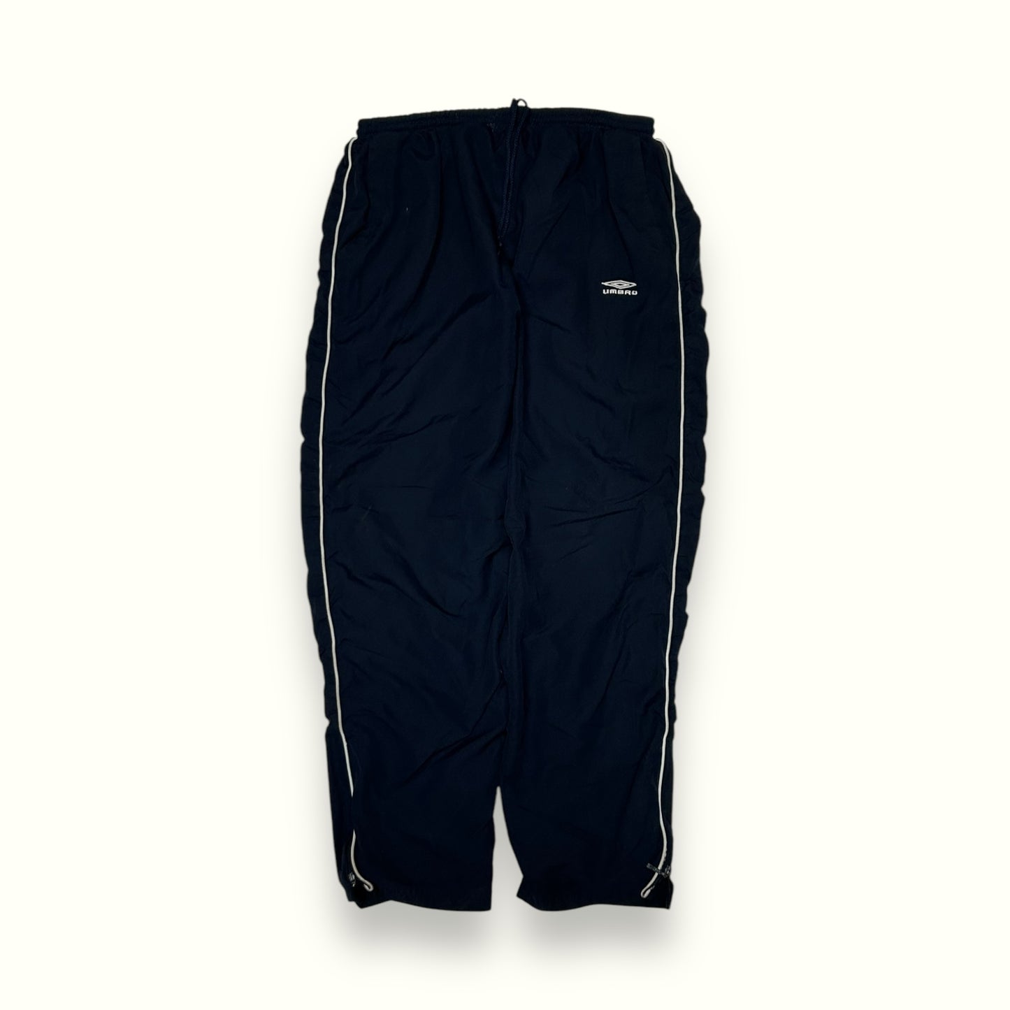 Vintage Umbro baggy track pants (XL)