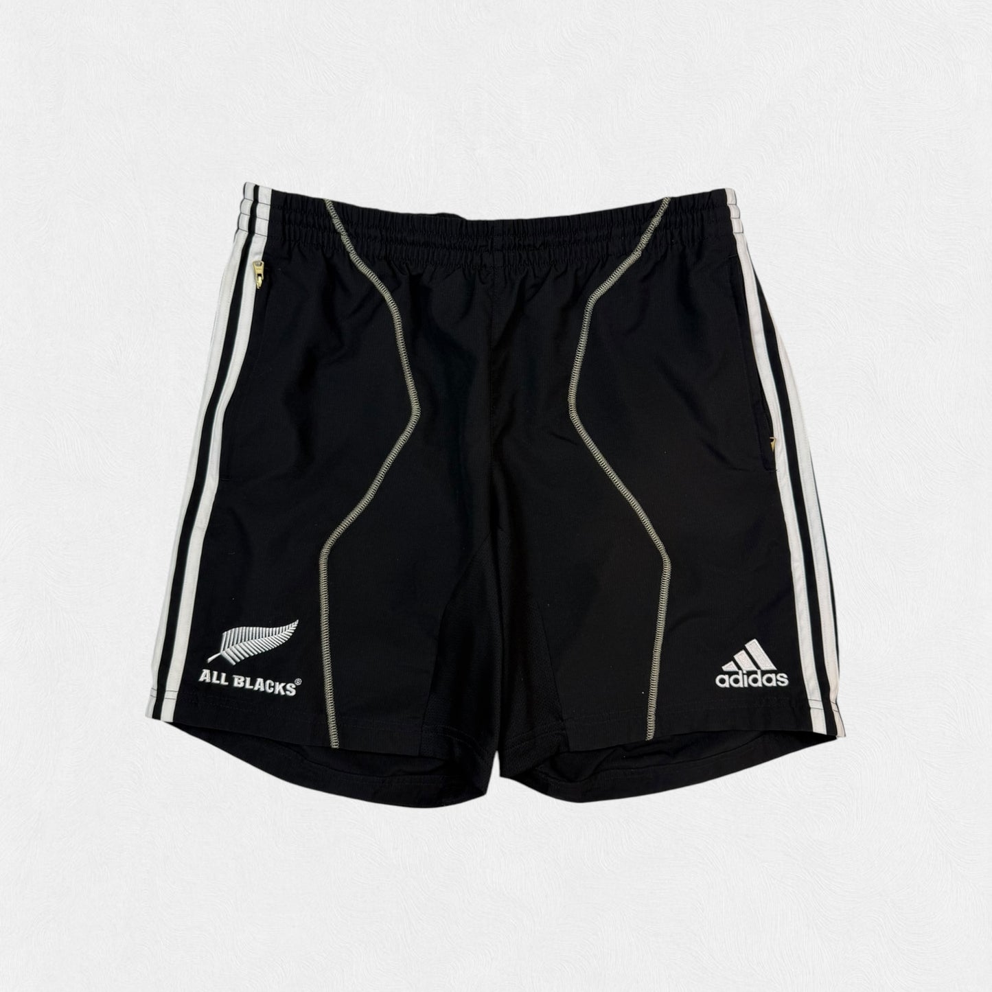 New Zealand all blacks adidas rugby training shorts (L)