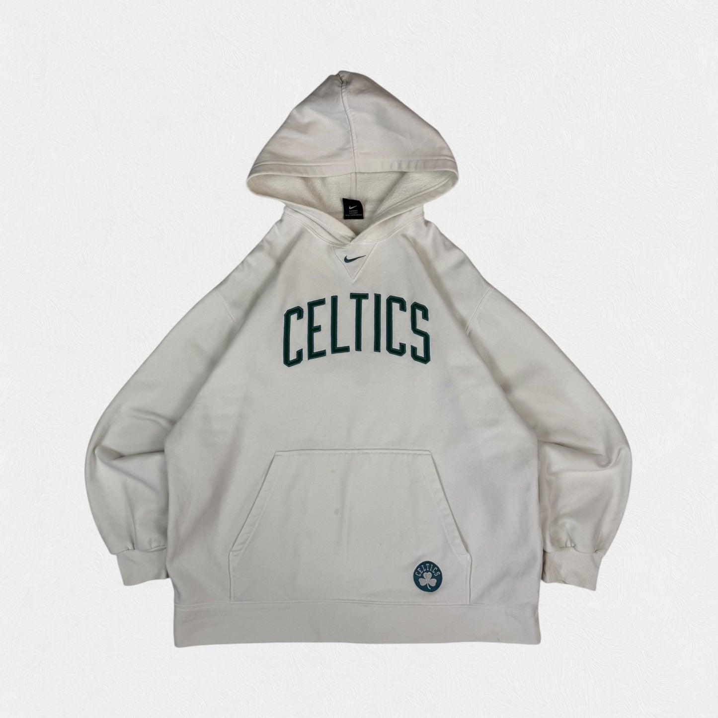 Vintage 90s Nike Boston Celtics centre swoosh hoodie (L)