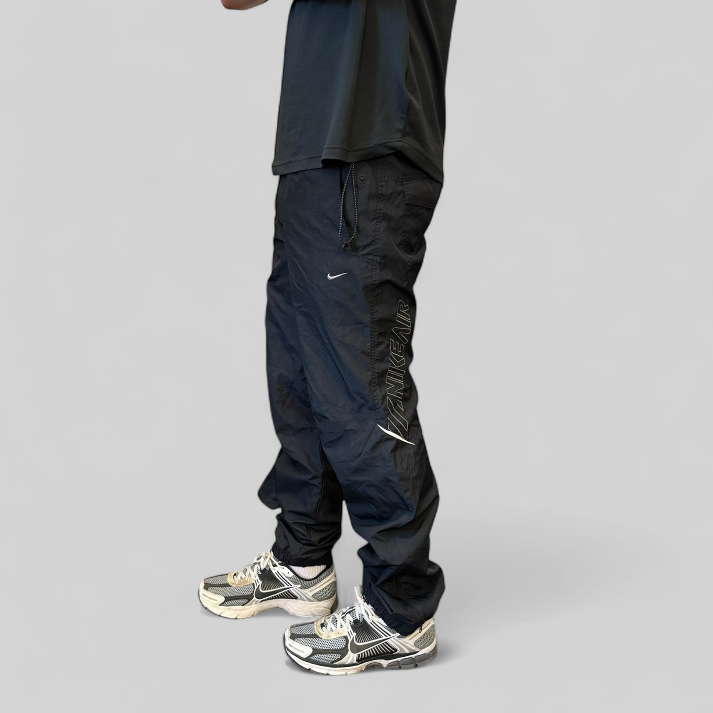 Vintage Nike air spell out track pants (S)