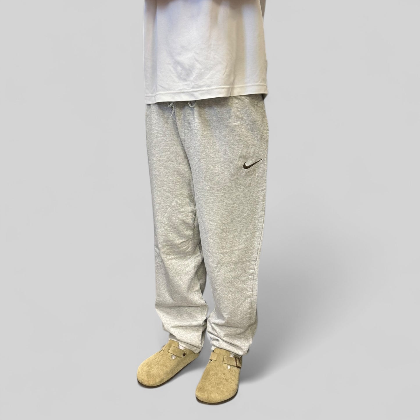 Vintage 90s Nike baggy joggers (L)