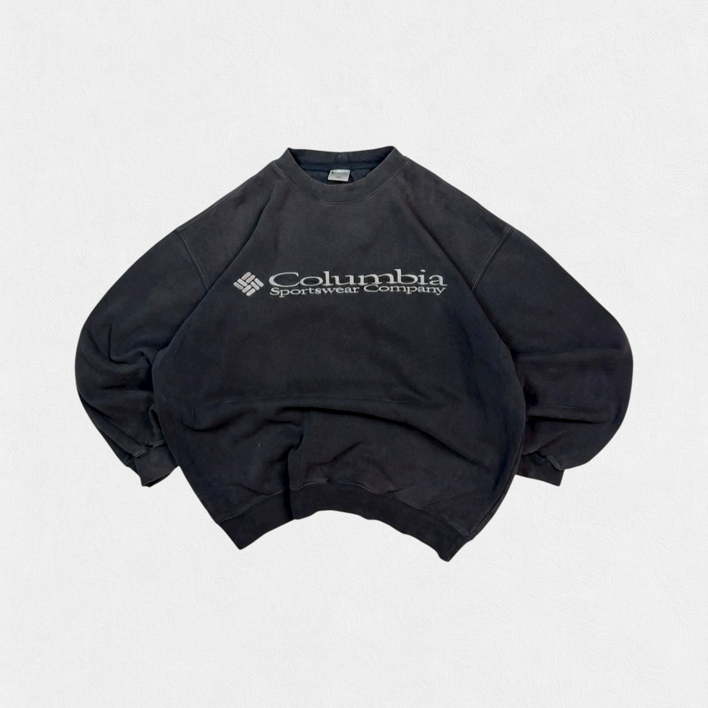 Vintage Columbia spell out sweatshirt (L)