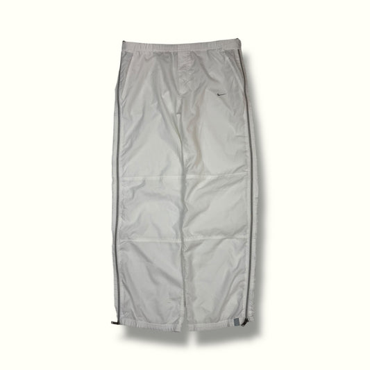 Vintage Nike baggy track pants (L)