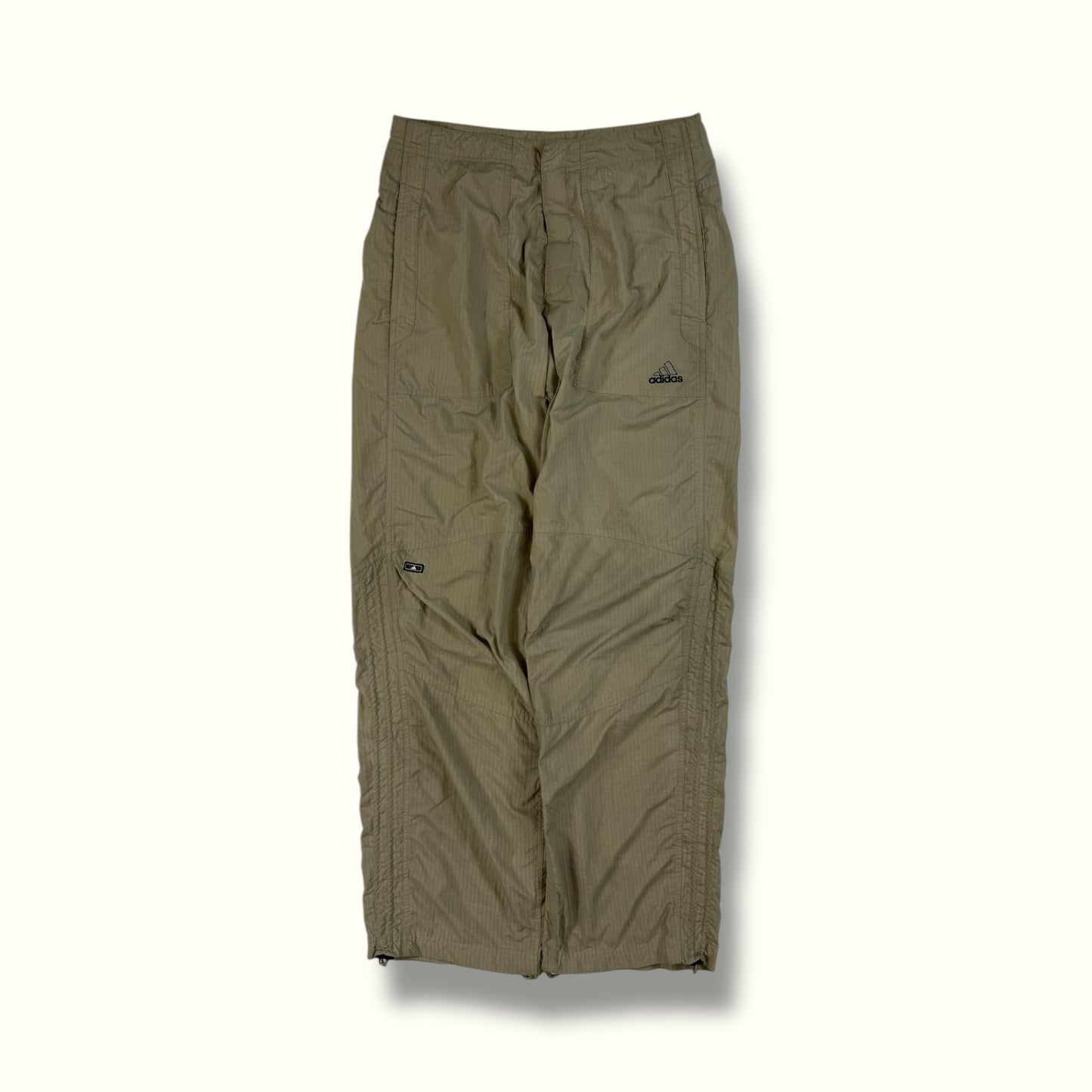 Vintage Adidas baggy track pants (M)