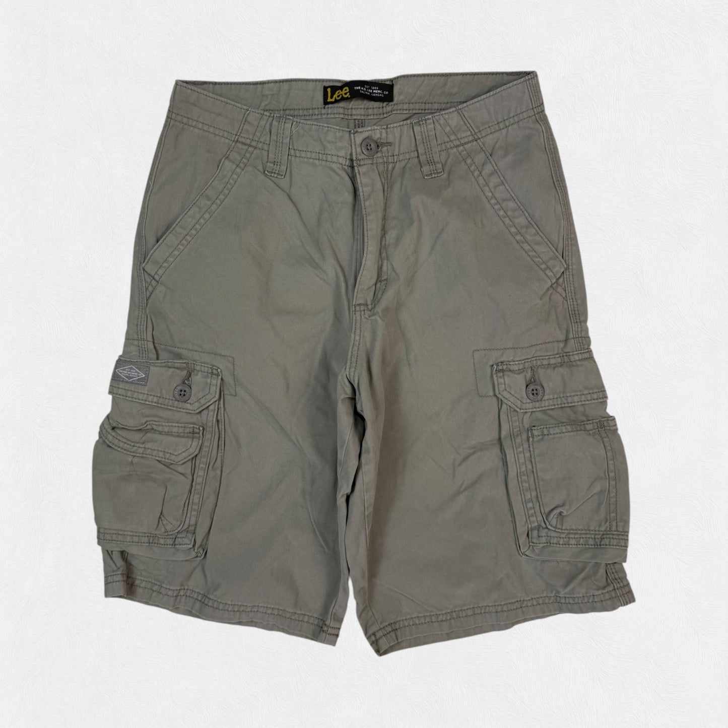 Lee baggy cargo shorts (W29)