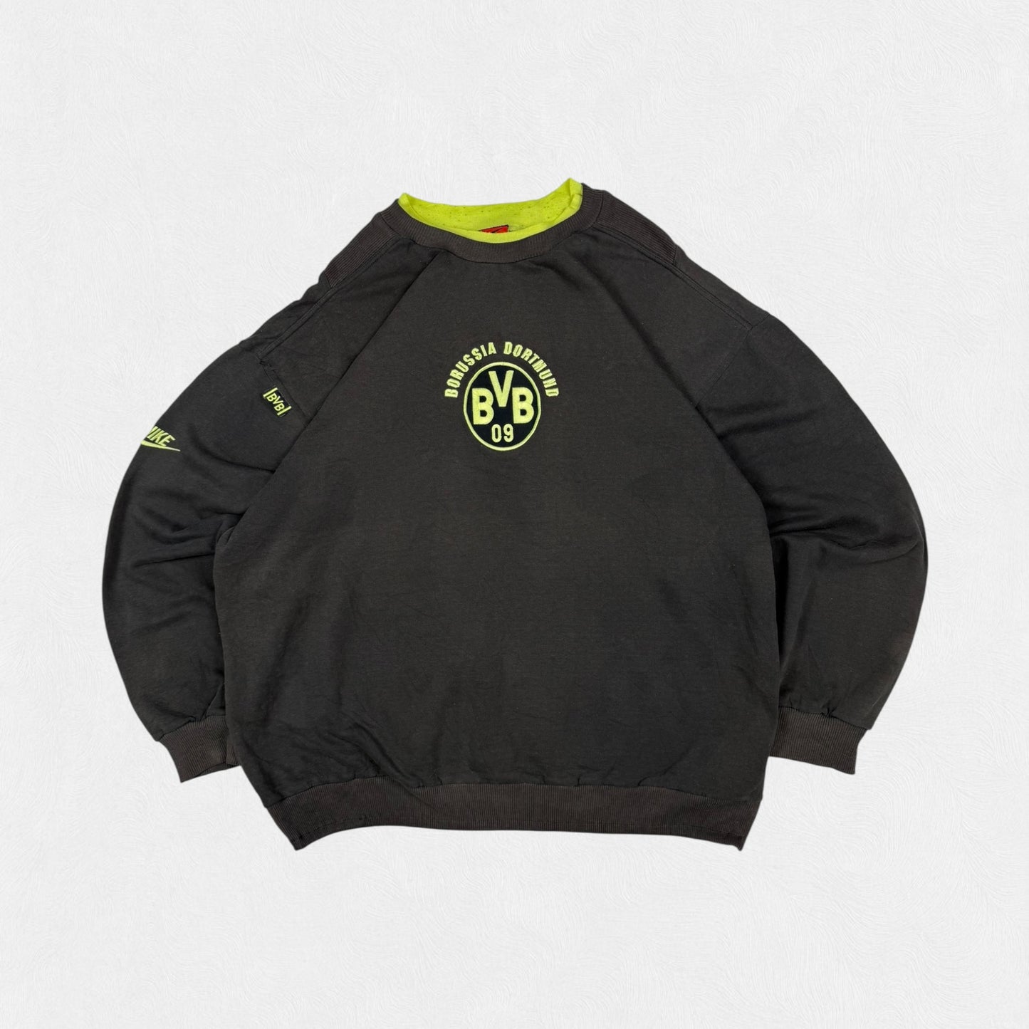 Vintage Borussia Dortmund 1996/97 Nike football sweatshirt (XL)