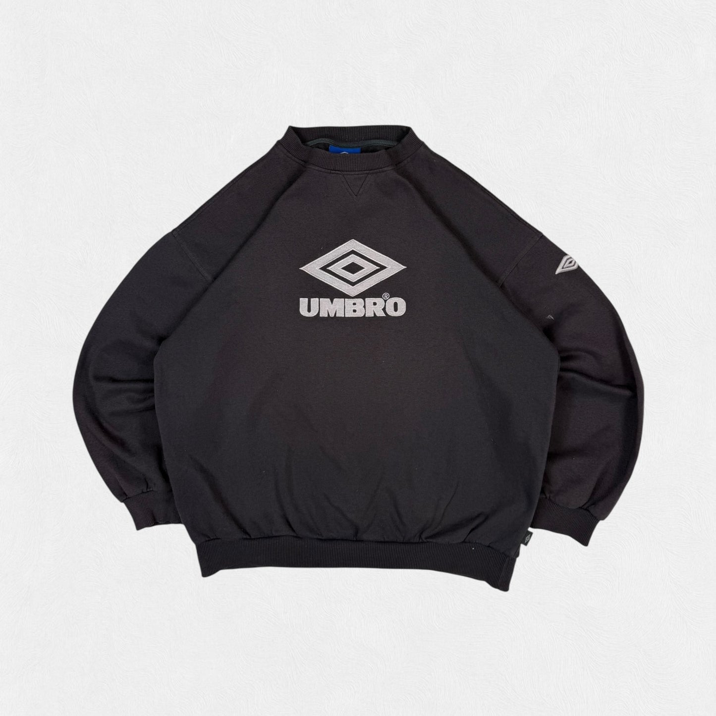 Vintage 90s Umbro centre logo sweatshirt (XL)