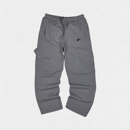 Vintage Nike baggy track pants (L)