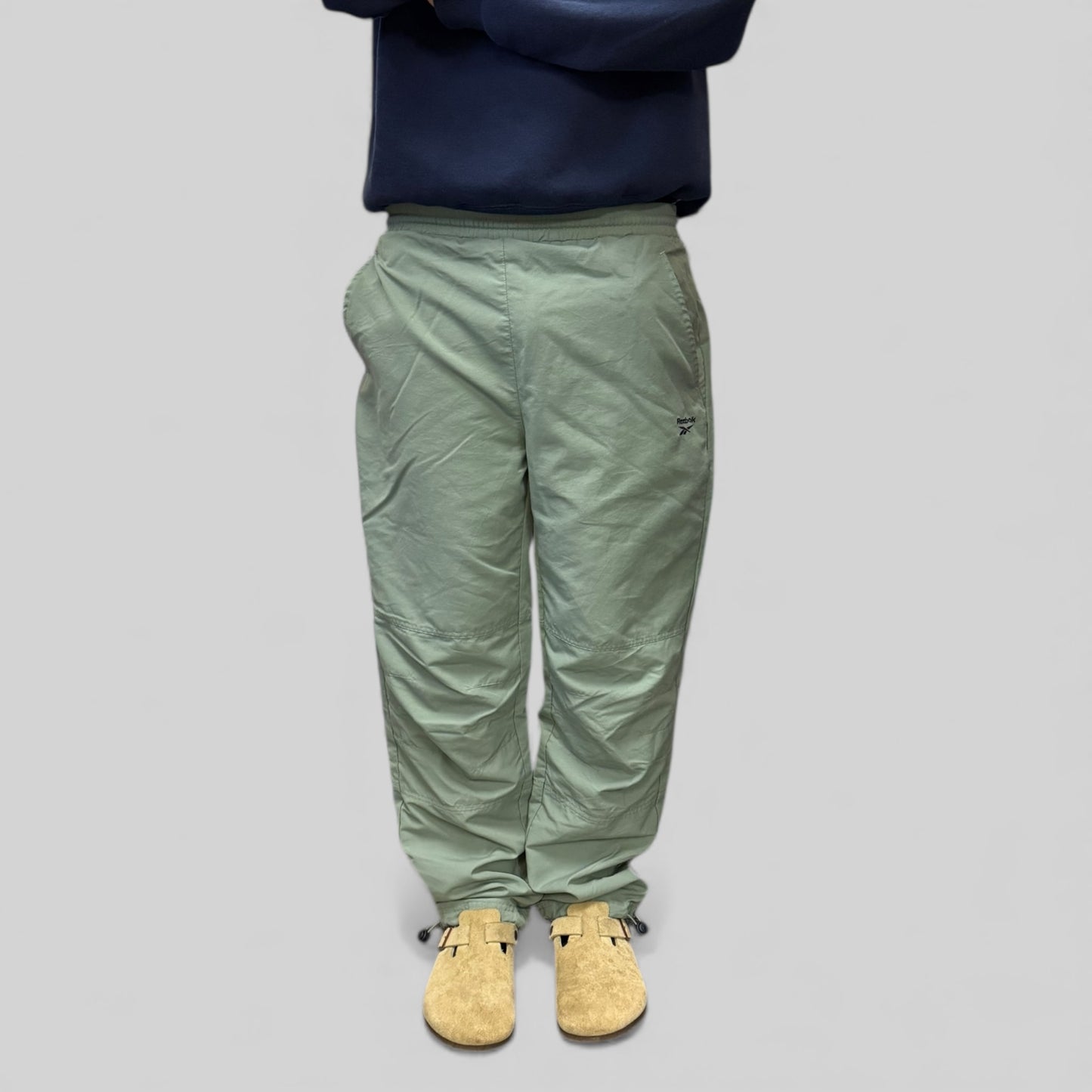 Vintage Reebok baggy track pants (S)