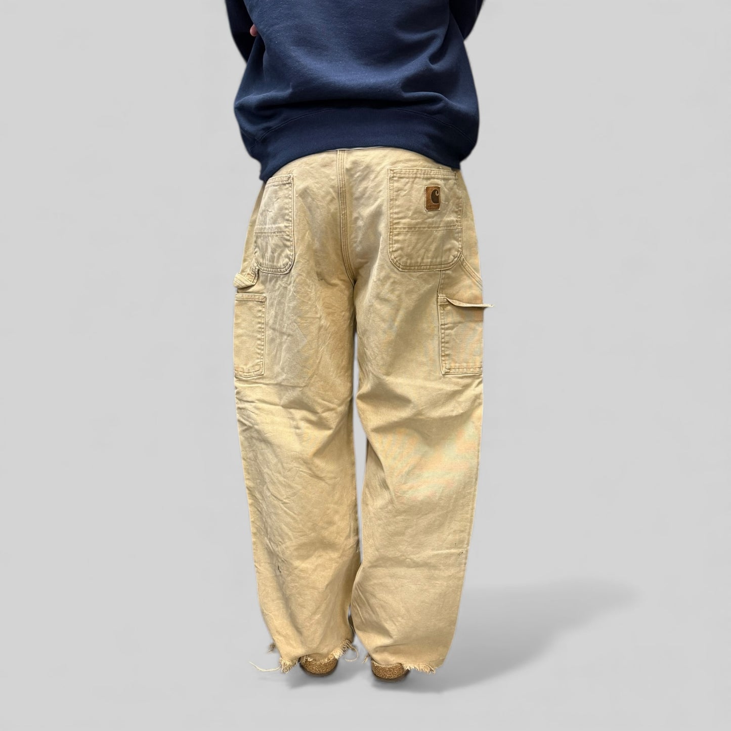Vintage Carhartt baggy carpenter pants (W36)