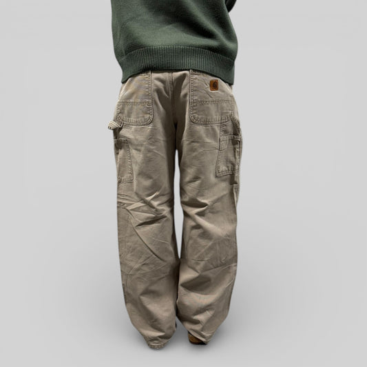 Carhartt baggy carpenter pants (W32)