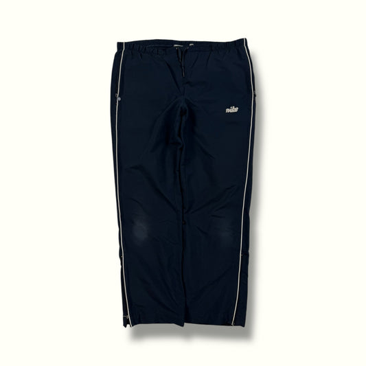 Vintage Nike baggy track pants (M)