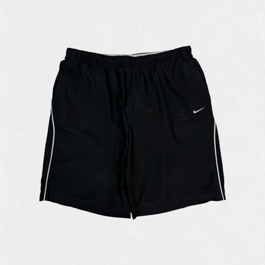 Vintage Nike baggy sport shorts (XL)