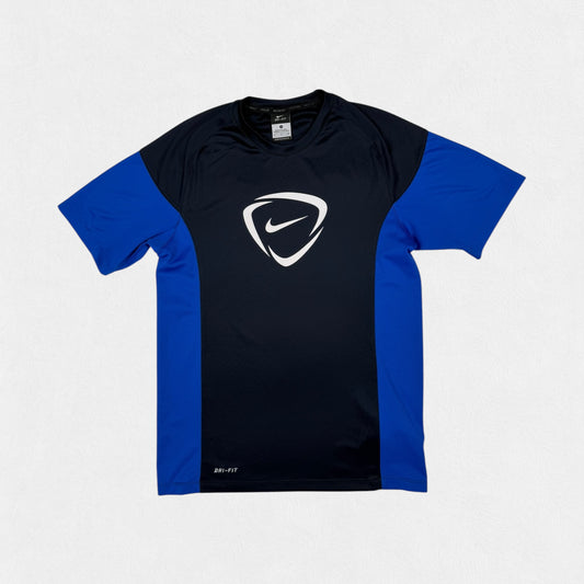 Nike shield football centre logo tee (S)