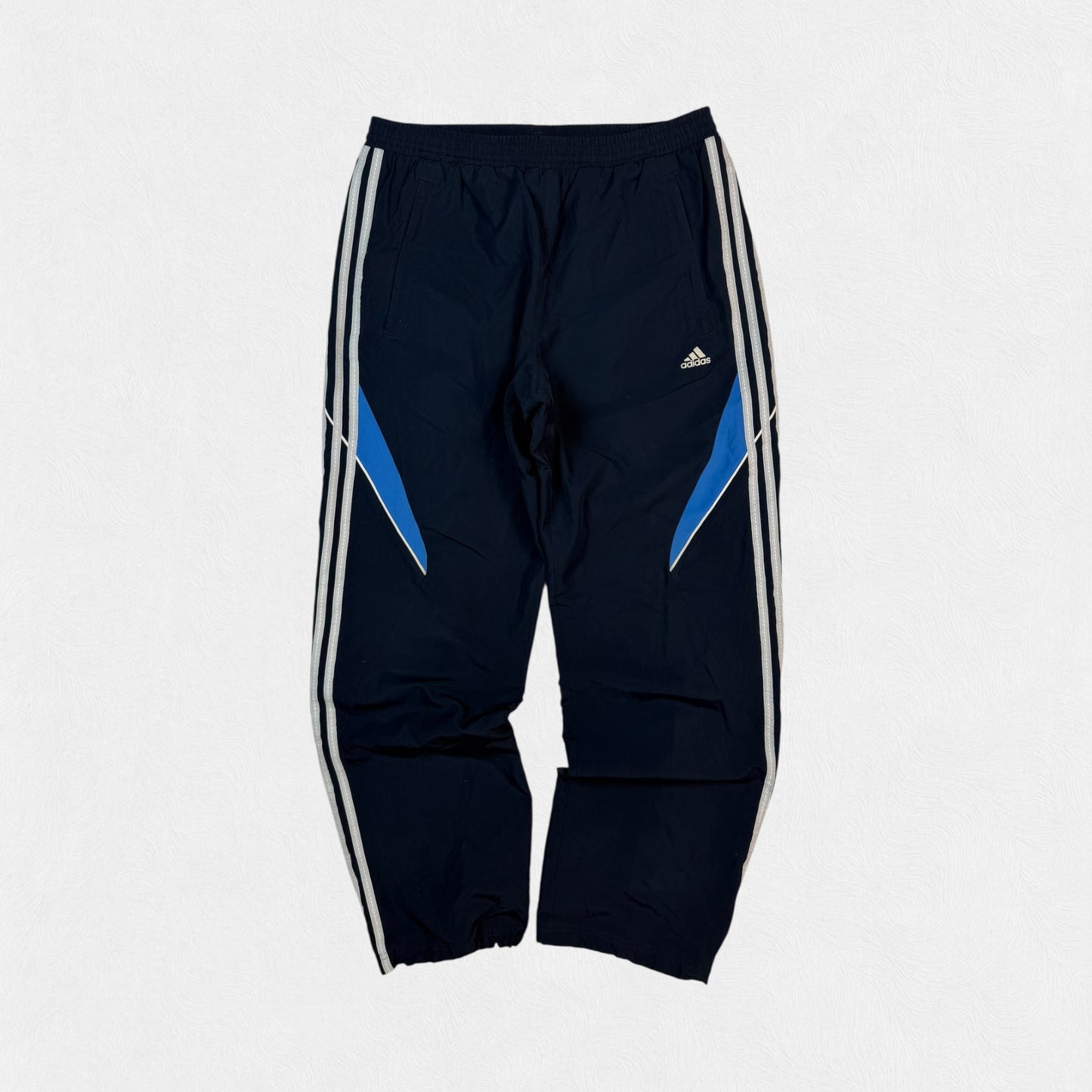 Vintage Adidas baggy track pants (L)
