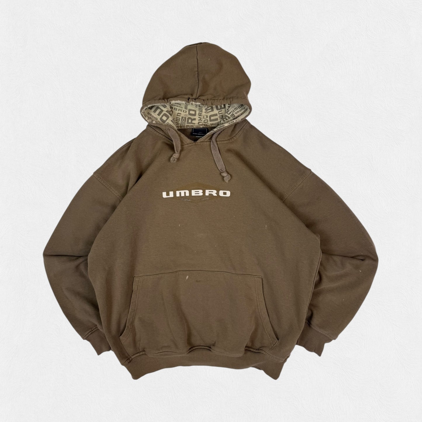 Vintage Umbro centre logo hoodie (L)