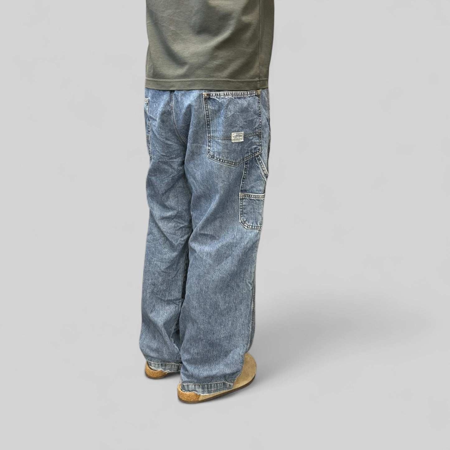 Levi's baggy carpenter jeans (W38)