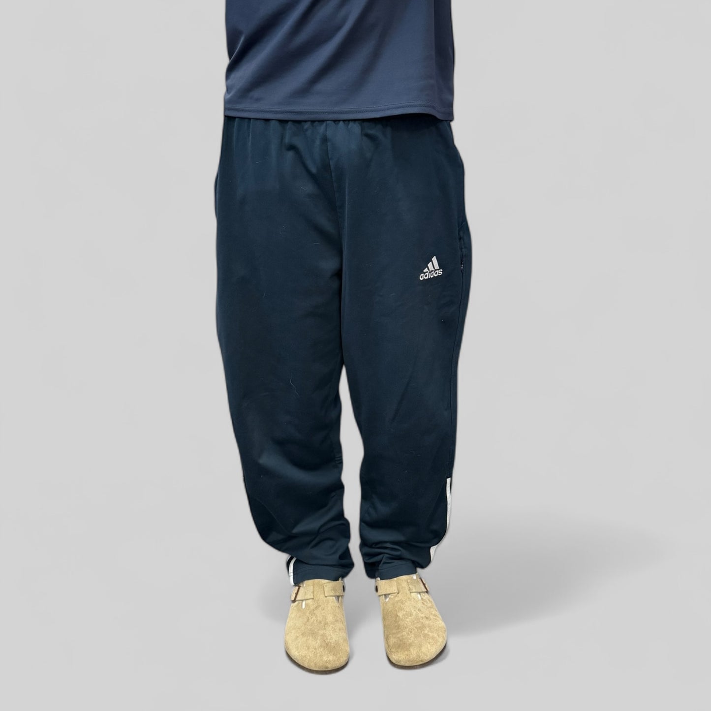 Vintage 90s Adidas track pants (XL)