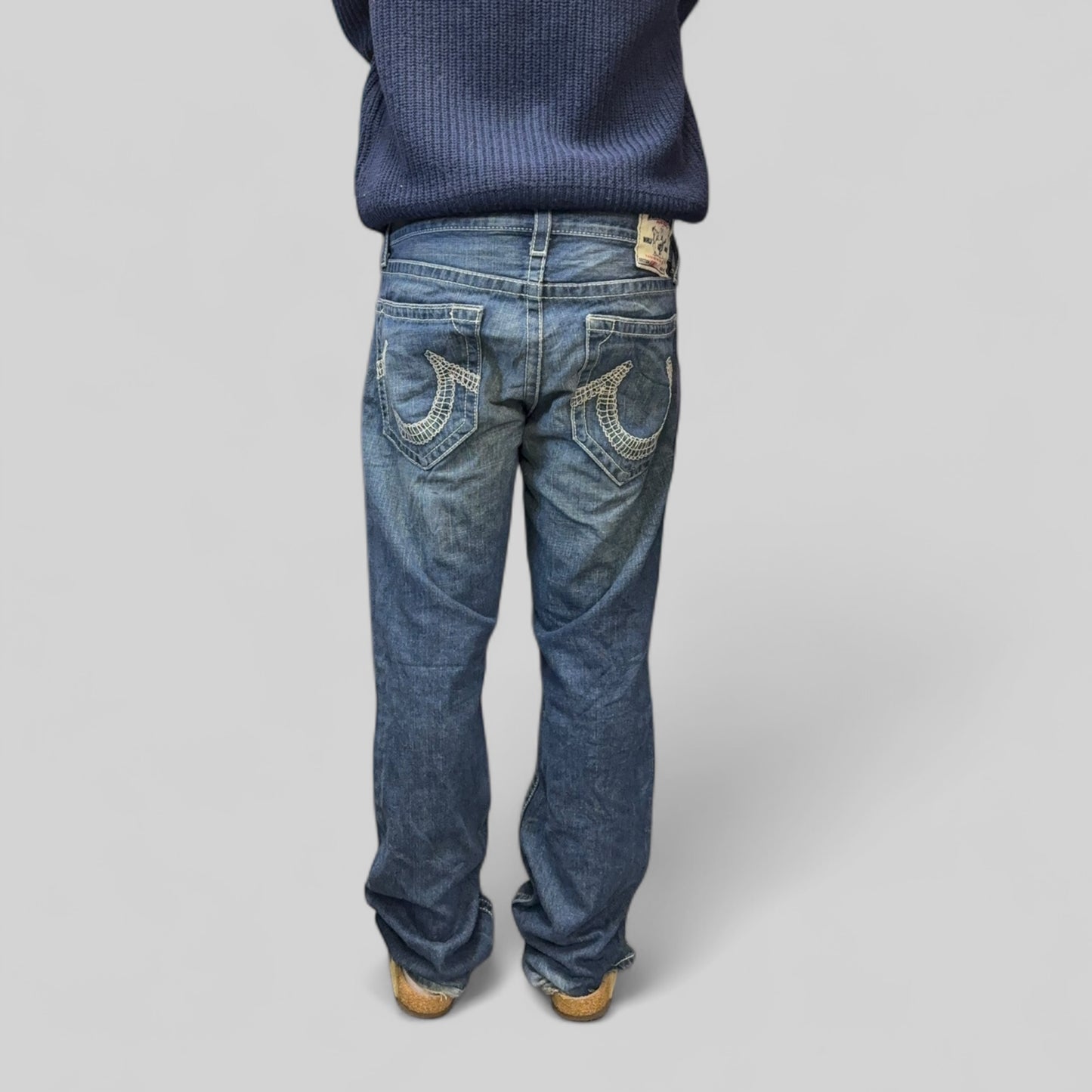 Vintage Y2K True Religion Bobby jeans (W33)